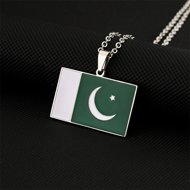 Collana con ciondolo bandiera  - Ethnic Fashion Pakistan recensione e prezzo