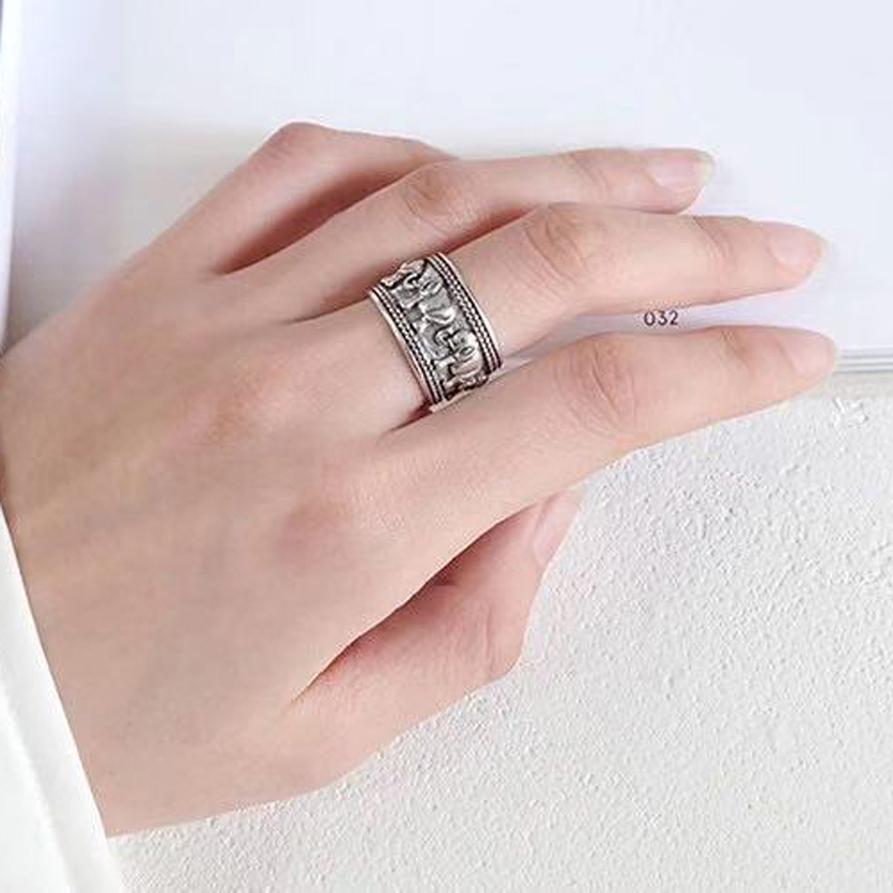 Anello con motivo a elefante a - Ethnic Fashion Pakistan recensione e prezzo