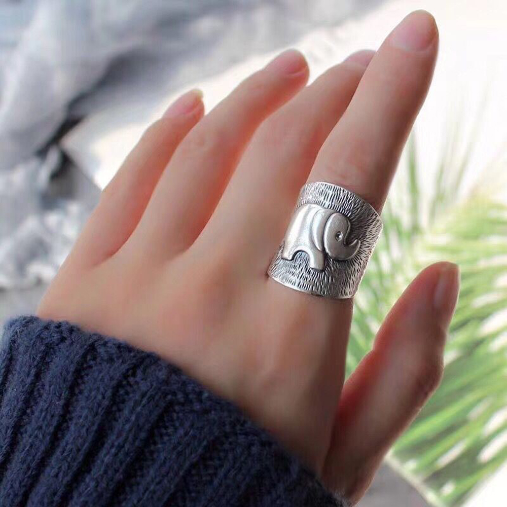 Anello con motivo a elefante a - Ethnic Fashion Pakistan recensione e prezzo