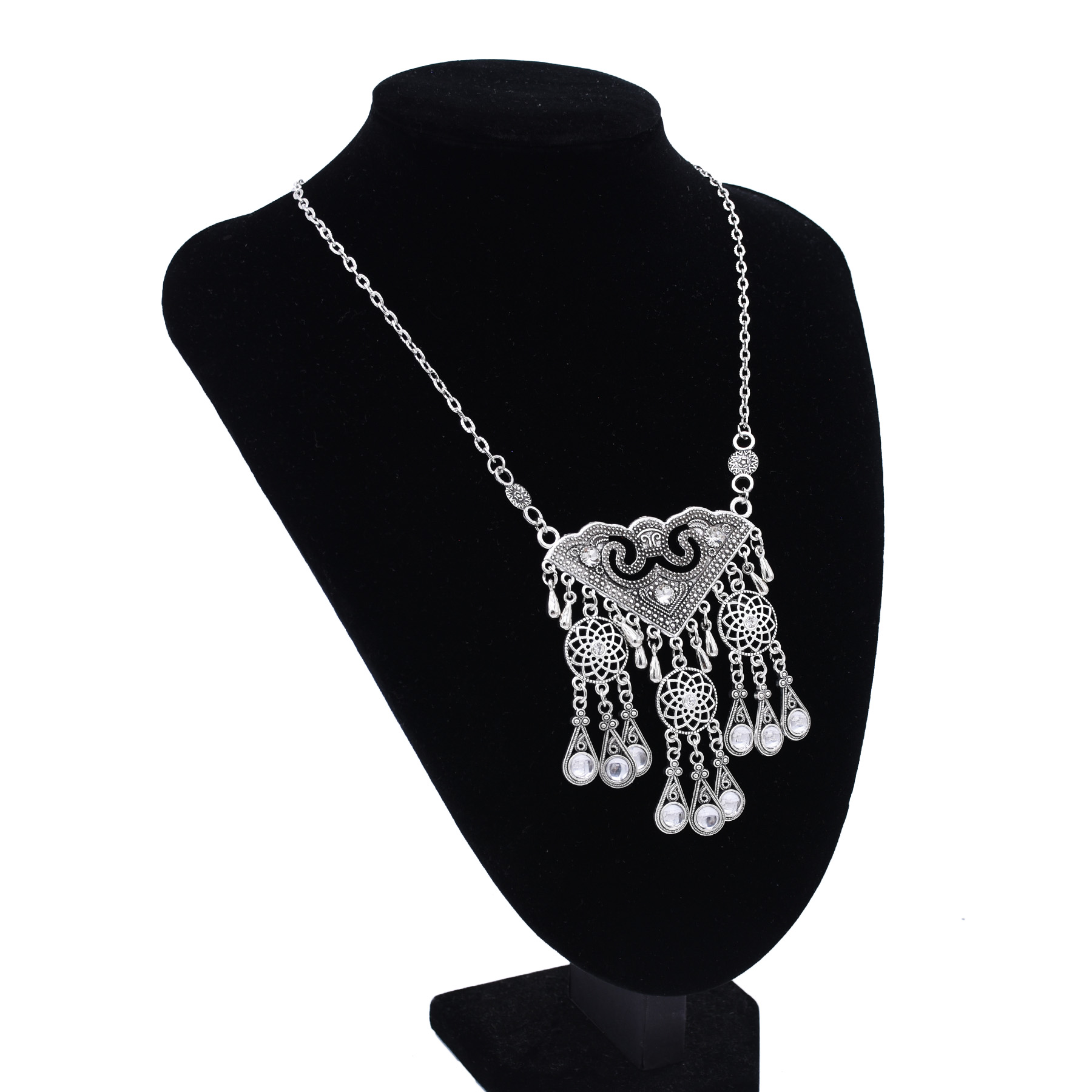Collana con Ciondolo Geometric - Ethnic Fashion Pakistan recensione e prezzo